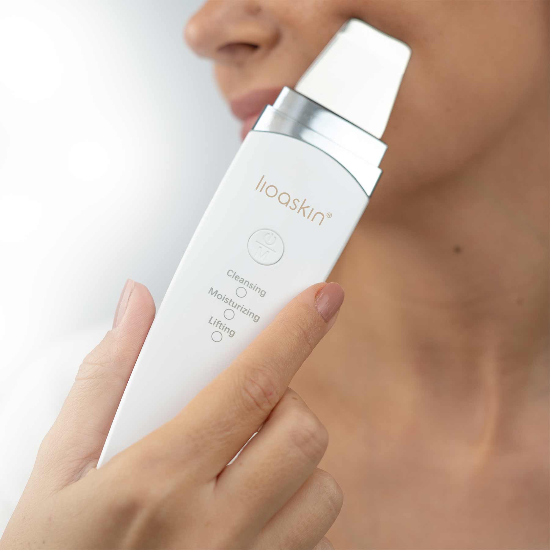 Ultrasonic Facescrub